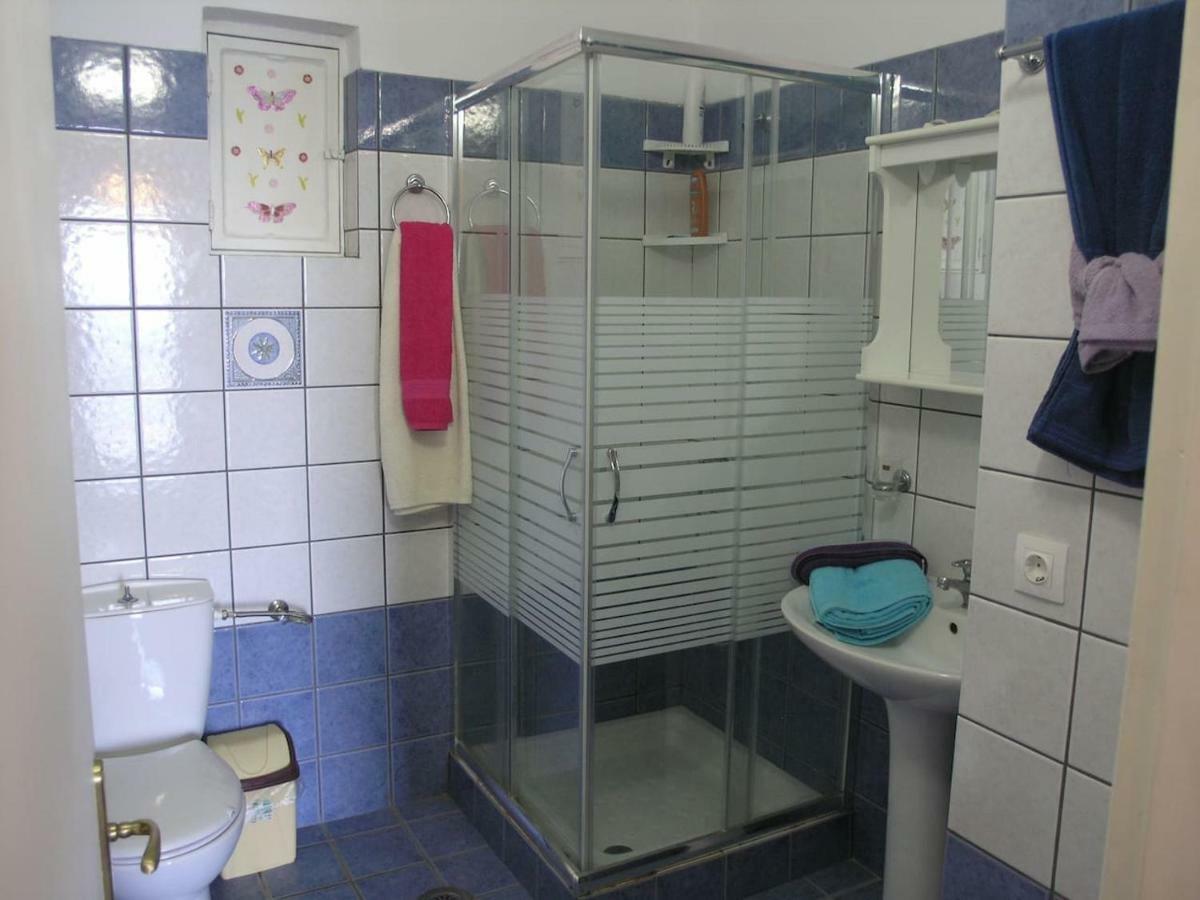 Coralli Pentati 1 "Dimitris Apartments" Екстер'єр фото